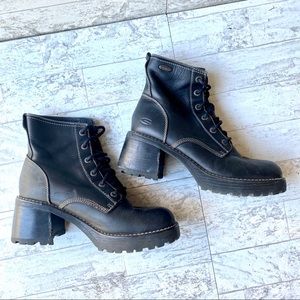 Vintage Skechers Chunky Heel Boot